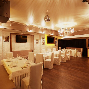 VIP-зал с караоке в ресторанном комплексе ВЕСНА